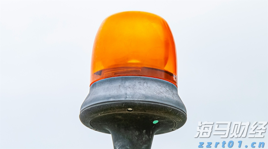 Robotaxi竞争加剧!特斯拉(TSLA.US)加快布局 优步(UBER.US)-Lucid(LCID.US)-Nuro联合发力
